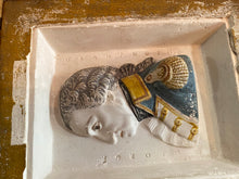 Load image into Gallery viewer, Antique 19th Century Chalk Plaster Plaque George Washington President