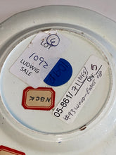 Load image into Gallery viewer, Historical Staffordshire Blue Cup Plate Pilgrim America Independence Book Piece