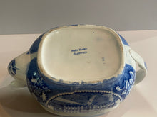 Load image into Gallery viewer, Historical Staffordshire Blue Teapot Hartford Connecticut State House