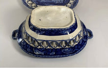 Load image into Gallery viewer, Historical Staffordshire Blue Reticulated Basket Tray Marine Views Shell 1825
