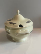 Load image into Gallery viewer, Staffordshsire Creamware Liverpool Soup Tureen Columbia At Washington Memorial Rare
