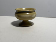 Load image into Gallery viewer, Antique Yelloware Mochaware Master Salt With White Bands Blue
