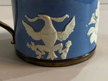 Load image into Gallery viewer, Staffordshire Copper Luster Mug with Seal of United States Florals
