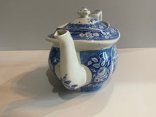 Load image into Gallery viewer, Historical Staffordshire Blue Teapot Hartford Connecticut State House
