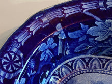 Load image into Gallery viewer, Historical Staffordshire Blue Vegetable Dish Arms of Massachusetts Ca. 1825
