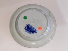 Load image into Gallery viewer, Historical Staffordshire Blue Arms Of New York Dinner Plate
