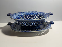 Load image into Gallery viewer, Staffordshire Quadrupeds Reticulated Basket and Tray Fox and Rooster Ca 1825
