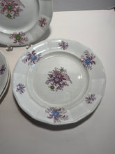 Load image into Gallery viewer, Staffordshire Mulberry Transfer Liberty Cap Patriotic Flag Set Of 6 Plates  1840
