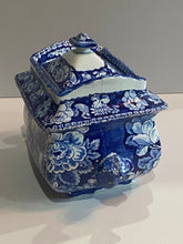 Load image into Gallery viewer, Historical Staffordshire Quadruped Sugar Bowl Tibetan Musket Deer 1825
