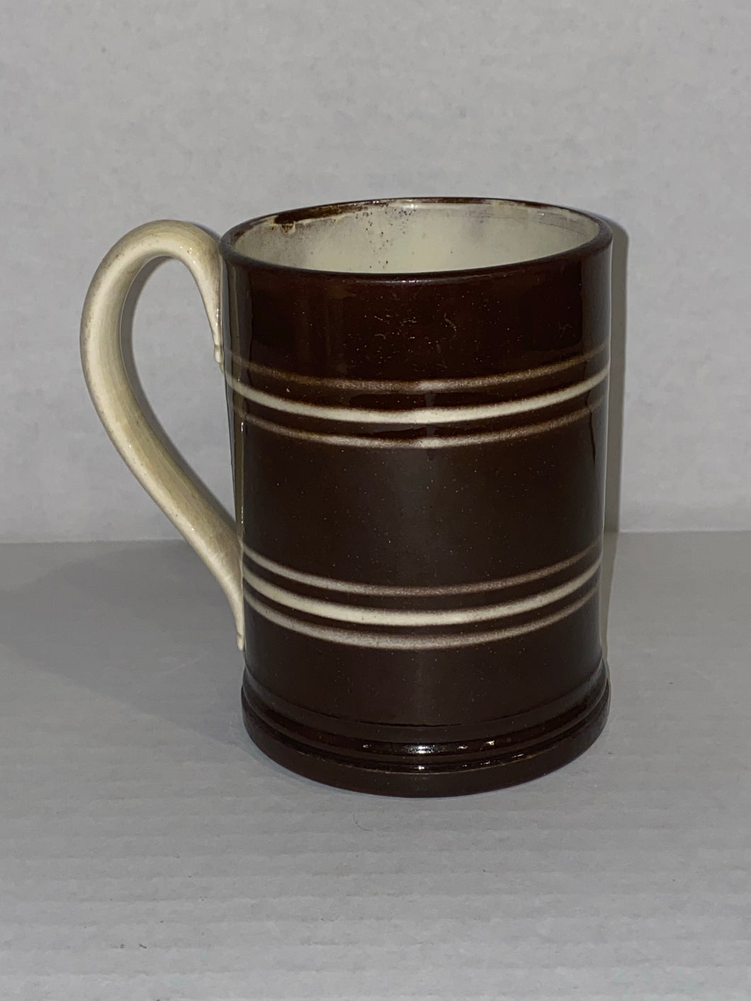 Creamware Mochaware Dipped Tankard With Line Design Ca. 1820